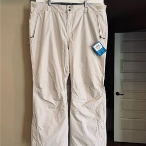 Columbia Women’s Cream Ski Pants